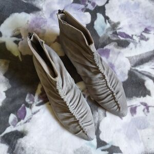 Antelope Liz Suede Booties